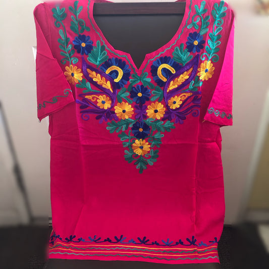 Mexican embroidered shirt Blusa bordada mexicana