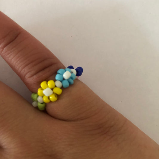Flower beaded ring
