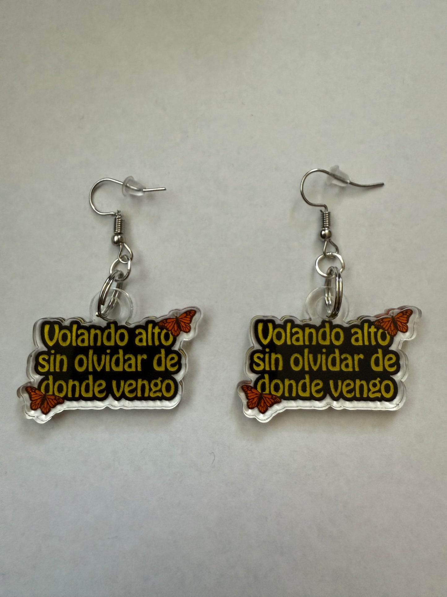 Volando alto sin olvidar de donde vengo earrings