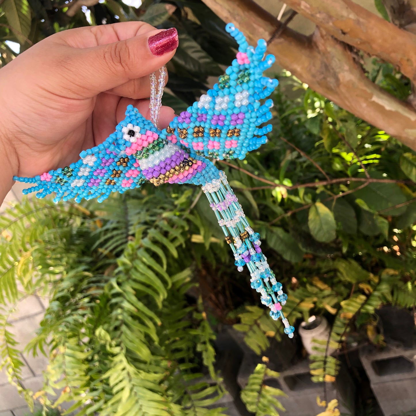 Hummingbird colibrí beaded keychain
