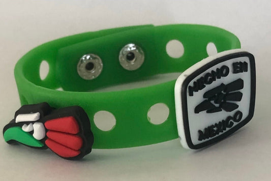 Hecho en Mexico Croc charm bracelet | Latino, Mexican, and Chicano charms