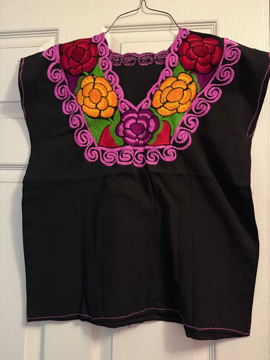 Mexican embroidered shirt Blusa bordada mexicana