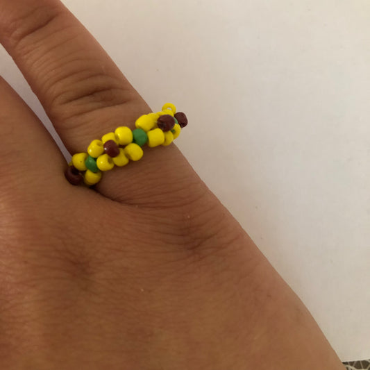 Flower beaded ring